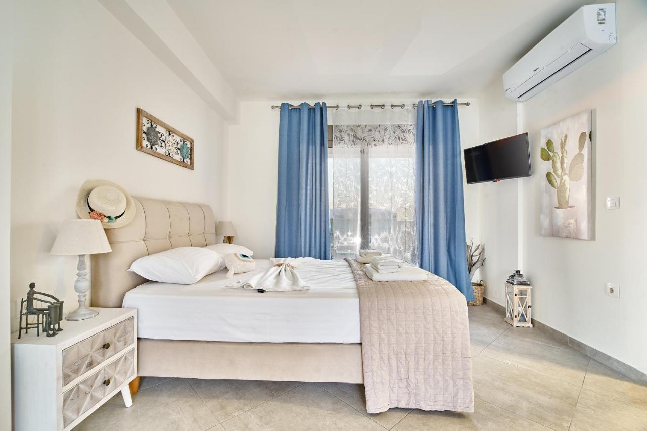 Lydia's Apartment